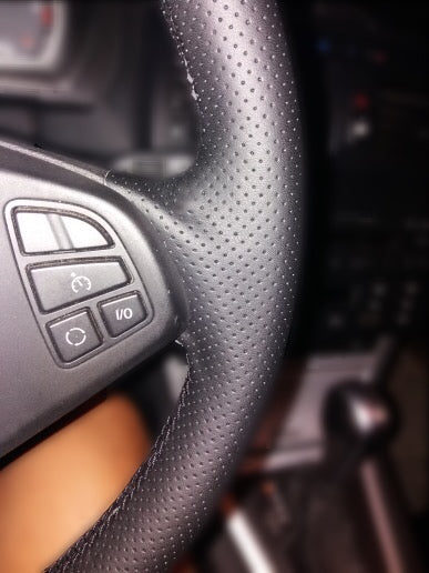 Housse De Volant Tressée Pour BMW X5 E70 2007-2011 - Cuir Synthétique, 3 Couleurs De Fil - Protection Et Confort - 9